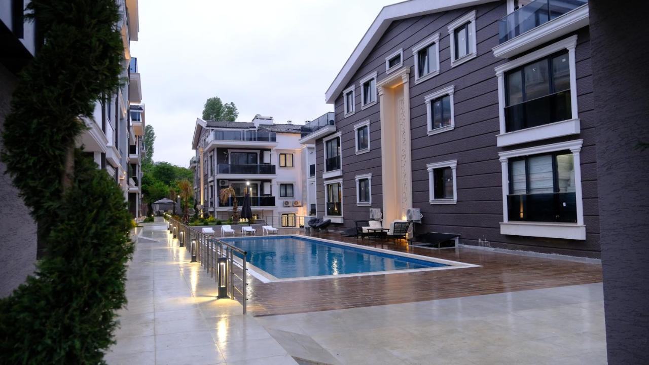 Flower City Suits Aparthotel Yalova  Buitenkant foto