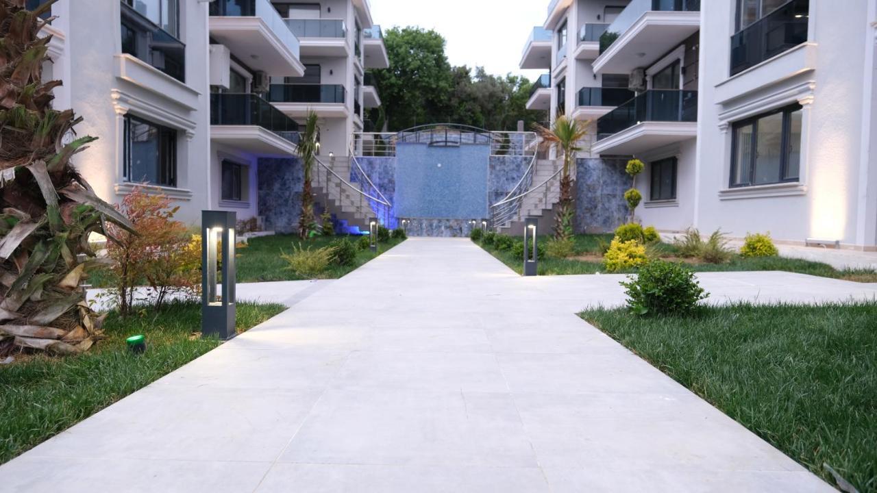 Flower City Suits Aparthotel Yalova  Buitenkant foto