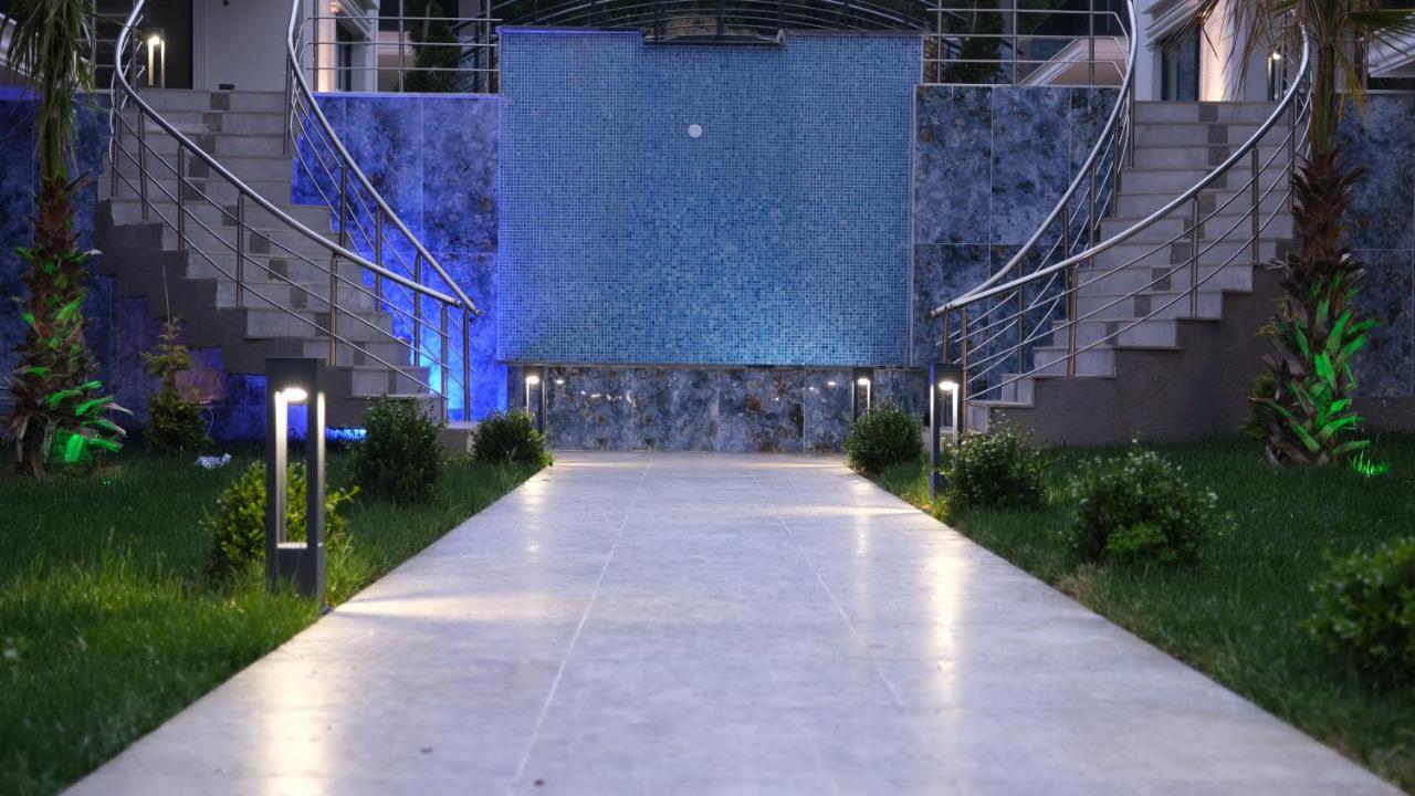 Flower City Suits Aparthotel Yalova  Buitenkant foto