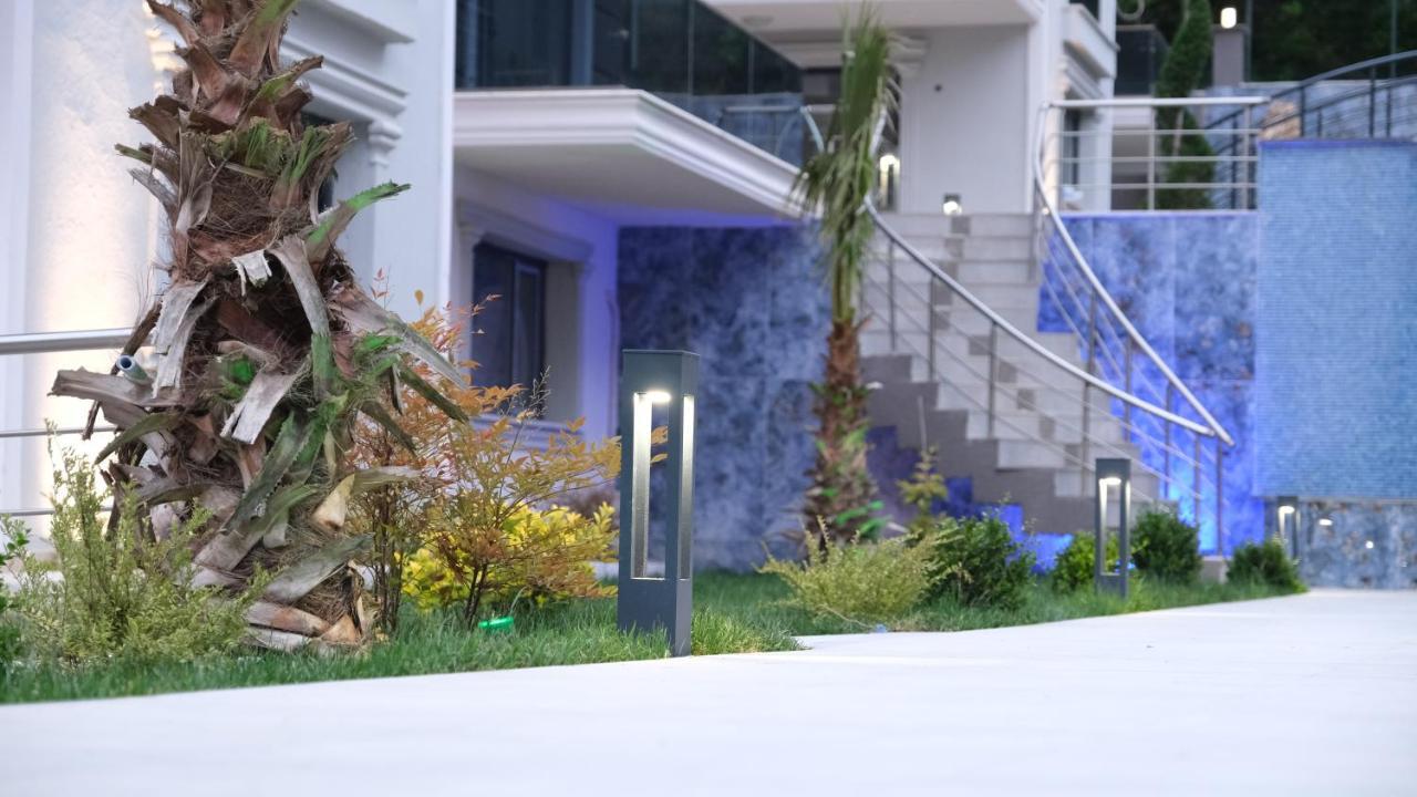 Flower City Suits Aparthotel Yalova  Buitenkant foto