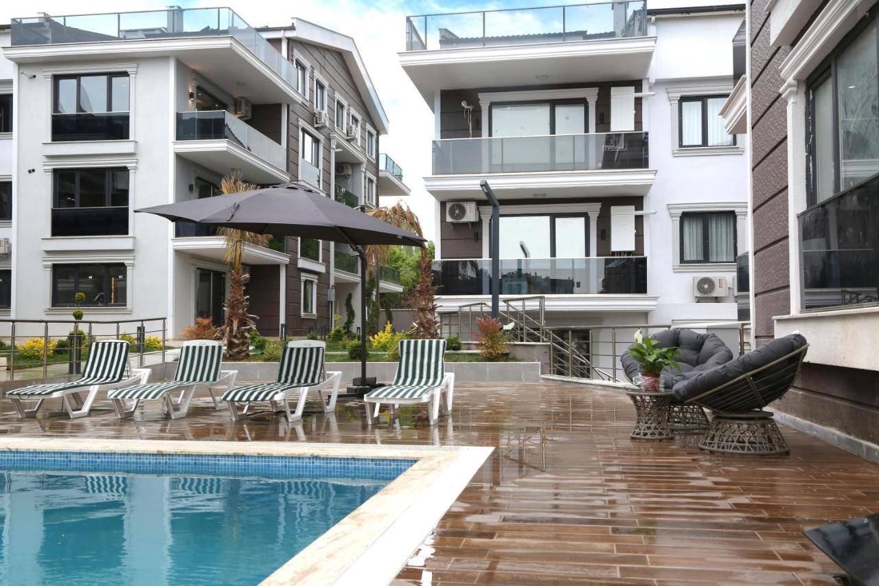 Flower City Suits Aparthotel Yalova  Buitenkant foto