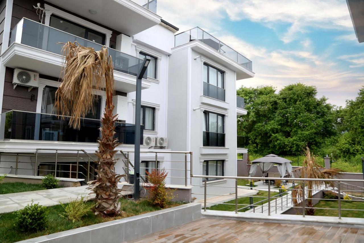 Flower City Suits Aparthotel Yalova  Buitenkant foto