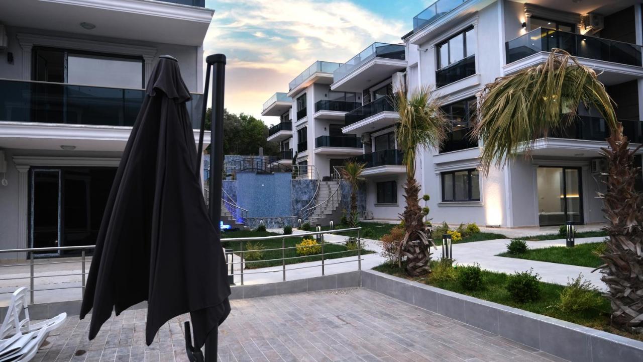Flower City Suits Aparthotel Yalova  Buitenkant foto